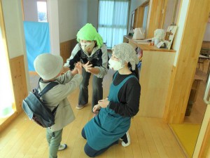 gマスク変身 (10)