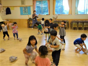 少室内活動② (4)