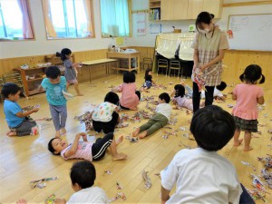少室内活動１ (2)