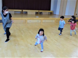 g少ホール１ (10)