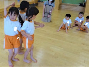 g長体育２ (22)