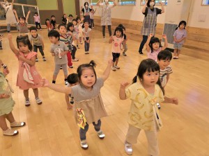 gみんなで歩こう (4)