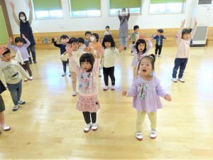 g少ホールダンス (3)