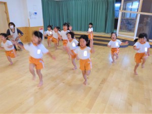 g少体育１ (6)