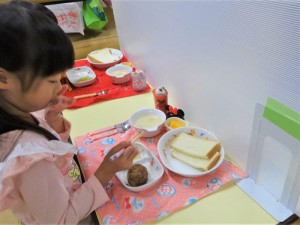 g給食 (4)