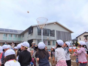g玉入れ (3)