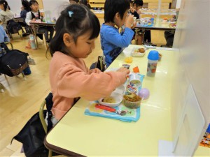 g給食 (33)