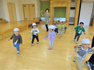 gホールで遊ぶ (15)