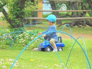 つくしんぼ広場で遊ぶ (11)