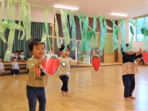 gホールでいちご狩り？ (3)