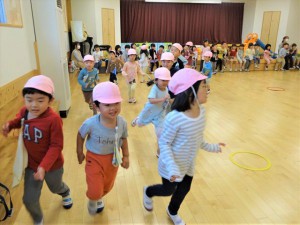 gホールで遊ぶ (3)