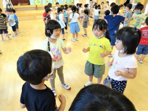 gみんなでダンス (18)