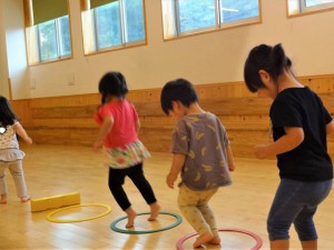 g雨の日ホール (17)