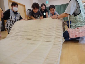 g雨の日ホール (4)