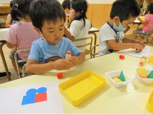 構成 (6)