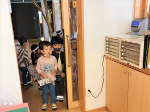 見せに行こう (1)