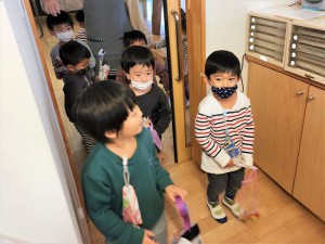 見せに行こう (5)