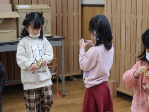 中こま (23)