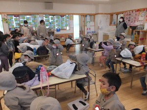 中ポスター少へ (11)