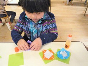 中折り紙 (4)