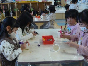 中紙コップけん玉 (2)