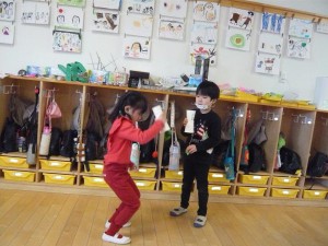 中紙コップけん玉 (32)