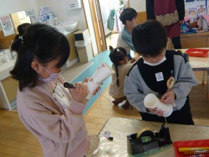 中紙コップけん玉 (36)