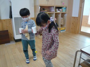 中紙コップけん玉 (56)
