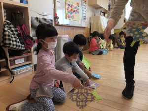 中飾りつけ (1)