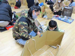 親子で車作り (24)
