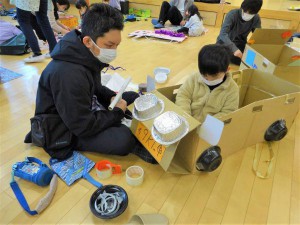 親子で車作り (25)