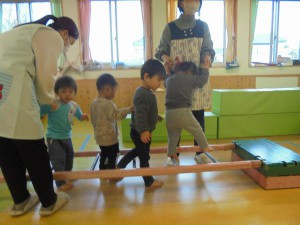 雨室内 (12)
