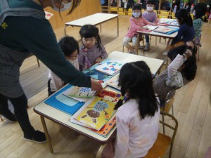 中作品とじ (5)